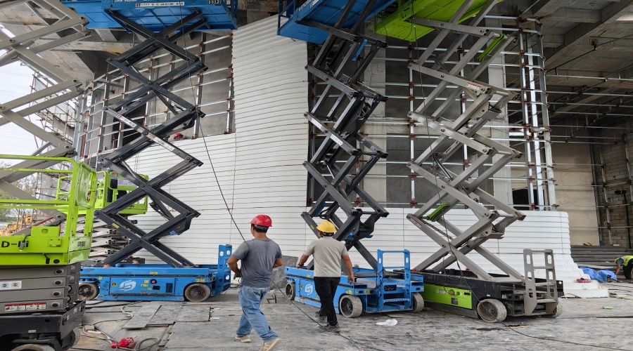 UHPC構件安裝現(xiàn)場